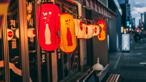 The Ultimate Guide to Japanese Food: Must-Try Dishes &amp; Dining Etiquette