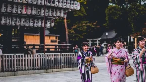 Using ATMs in Japan: Where to Find Them &amp; How to Avoid Fees