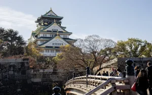 Nara Day Trip from Osaka: Meet the Famous Deer and Explore Ancient Temples