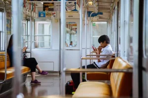 Using Your Phone in Japan: Compatibility &amp; Connectivity Tips