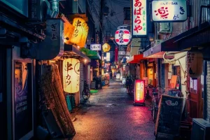 Chopstick Etiquette in Japan: A Traveler’s Illustrated Guide
